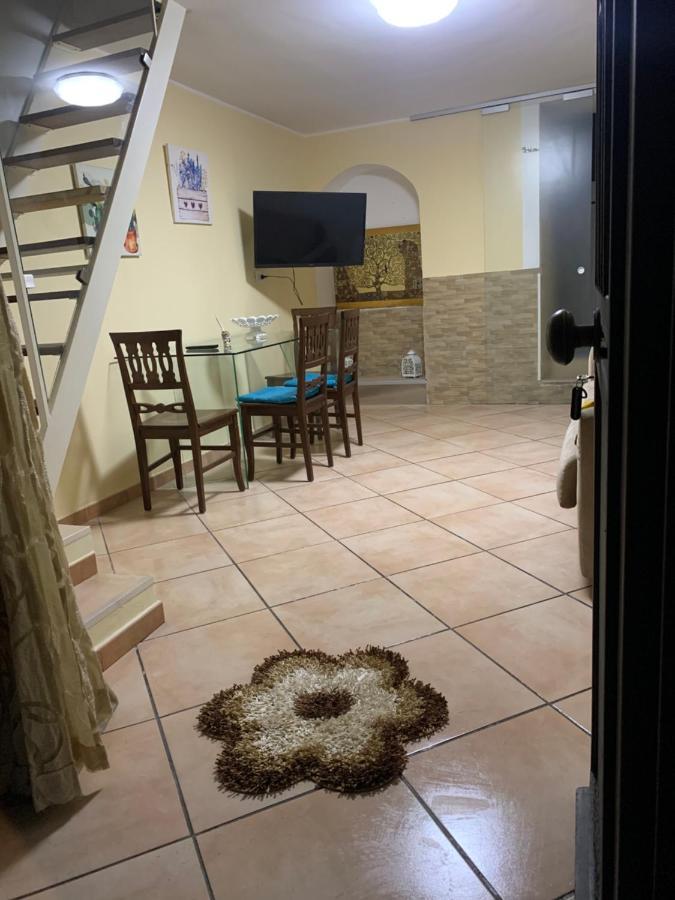 Da Walter,Holiday Home In The Centre Catania Exterior photo